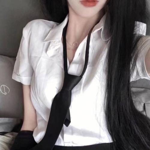 魔术的耳语